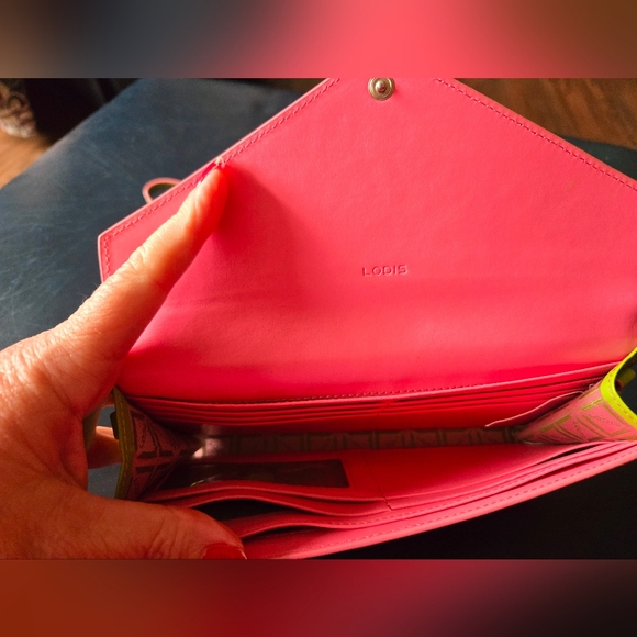 LODIS AUDREY NINA  Crossbody Bag KIWI/PINK COLOR WITH TAGS - Picture 2 of 8